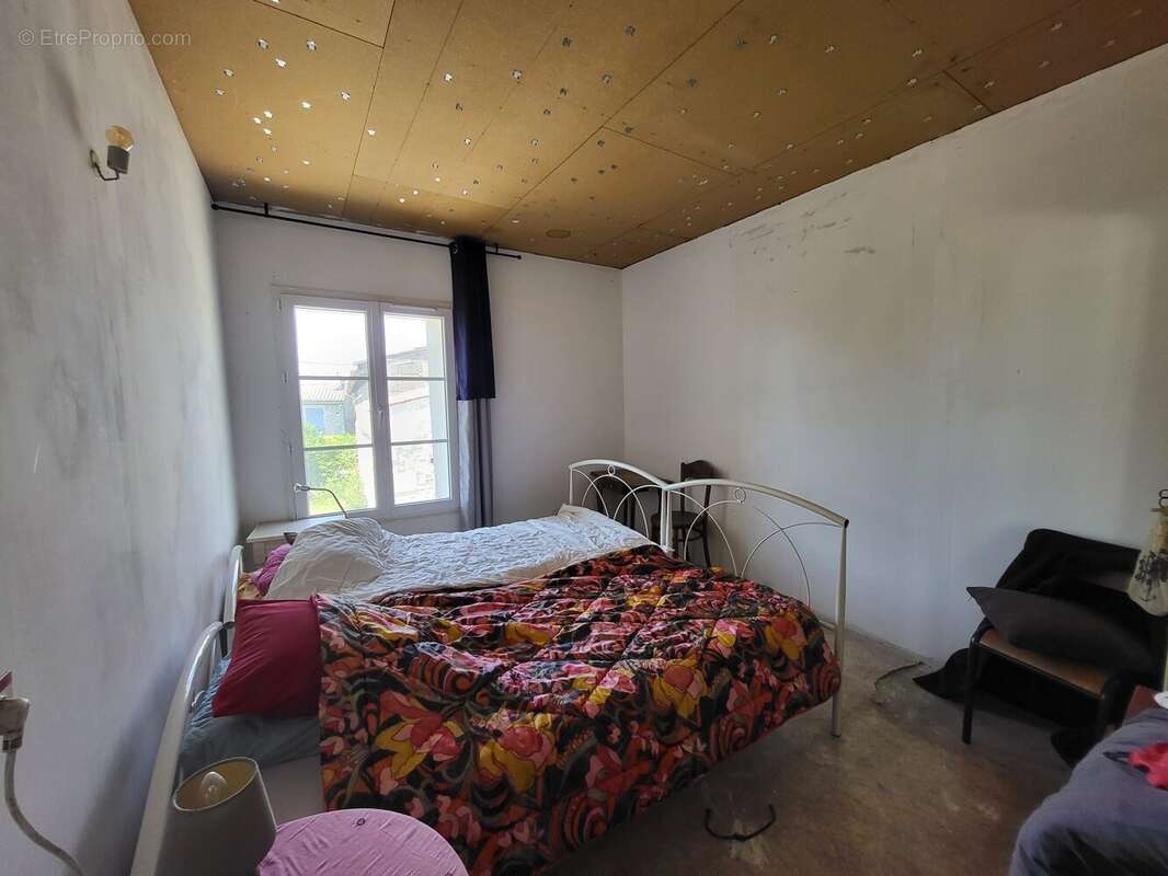 Maison à SAINT-JEAN-D&#039;ANGELY