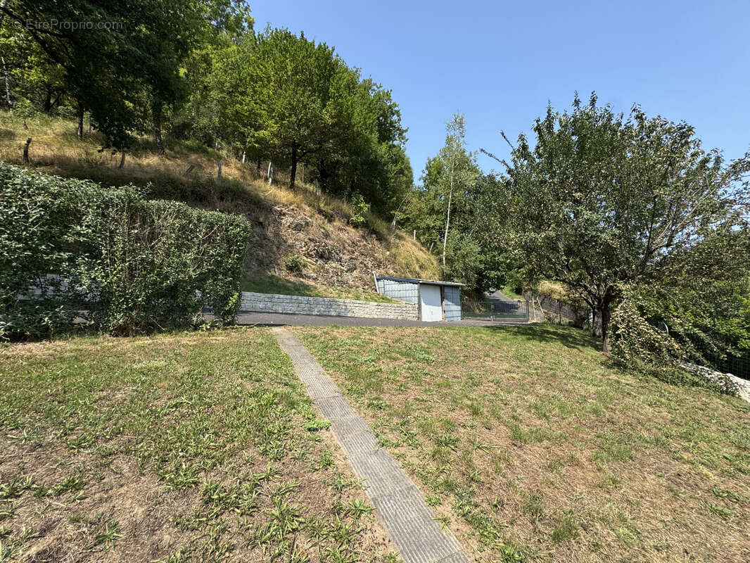 Maison à BORT-LES-ORGUES