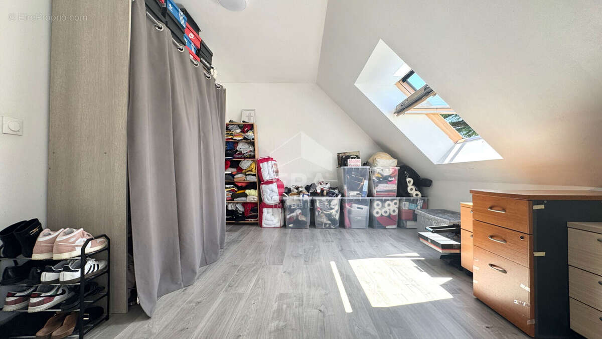 Maison à BALLANCOURT-SUR-ESSONNE