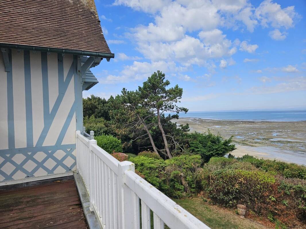 Maison à VILLERVILLE