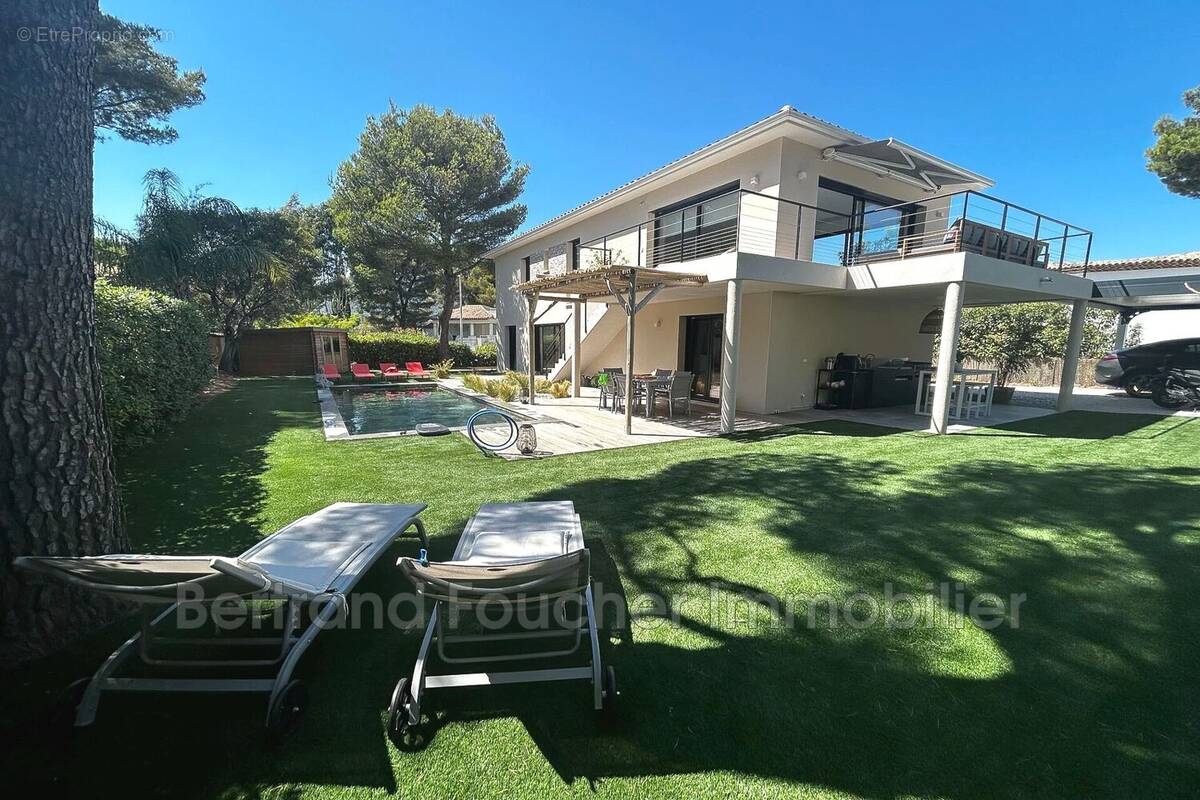 Maison à CAVALAIRE-SUR-MER