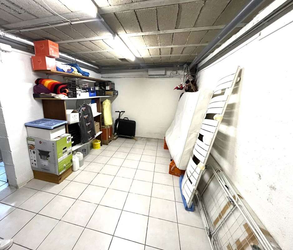 Maison à LES CLAYES-SOUS-BOIS