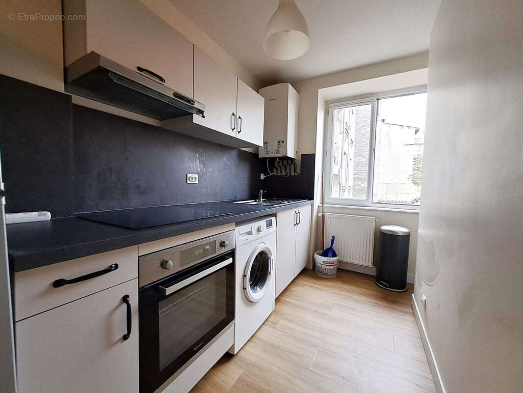 Photo 2 - Appartement à SAINT-ETIENNE