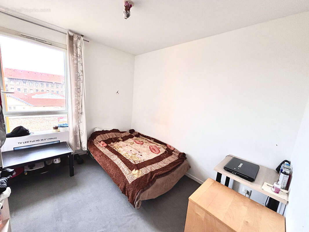 Appartement à NANTERRE