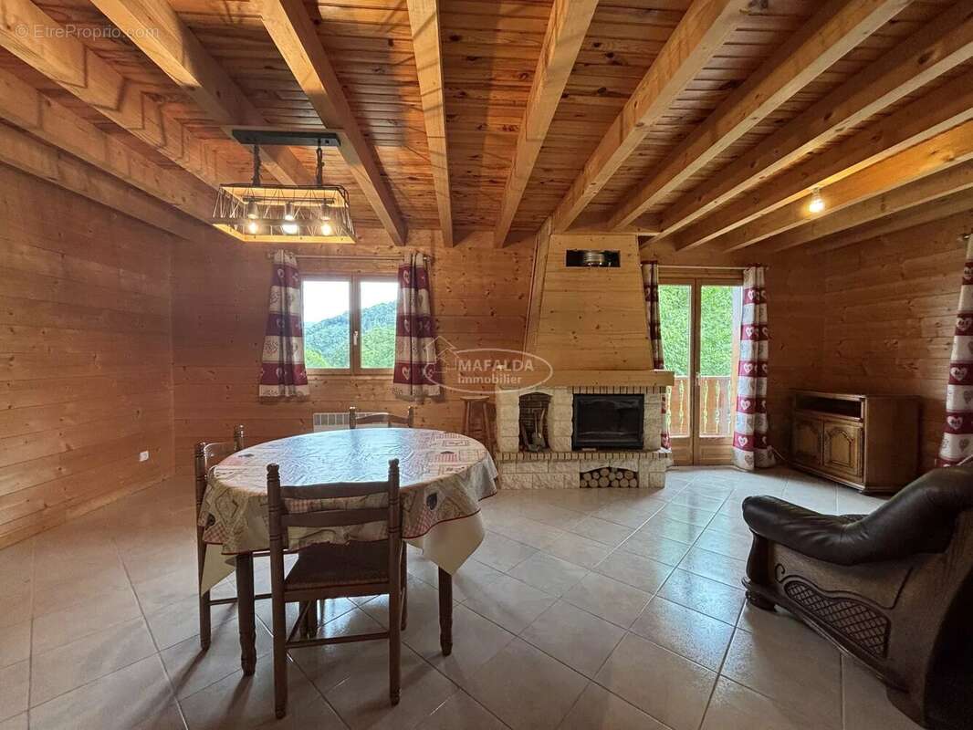 Maison à MONT-SAXONNEX