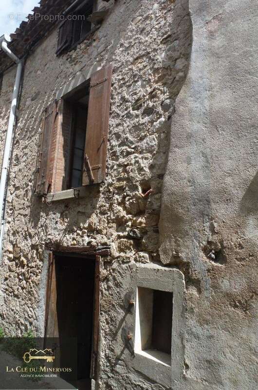 Photo 2 - Maison à VILLENEUVE-MINERVOIS