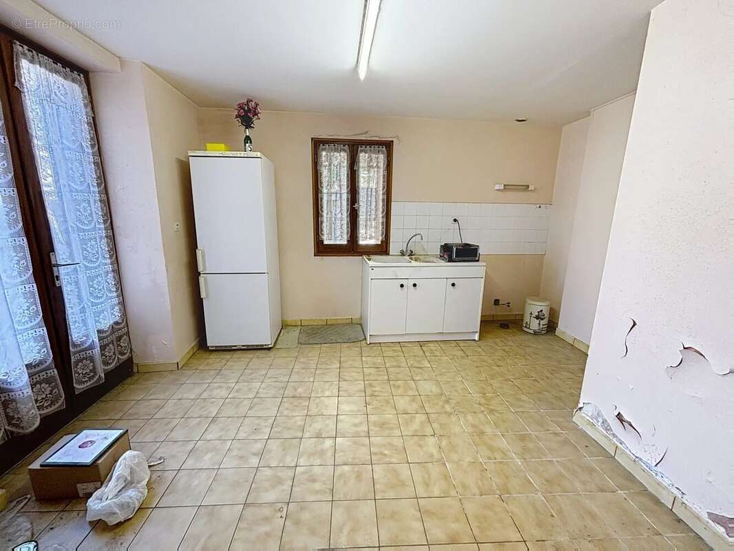 Appartement à AUBERIVES-EN-ROYANS