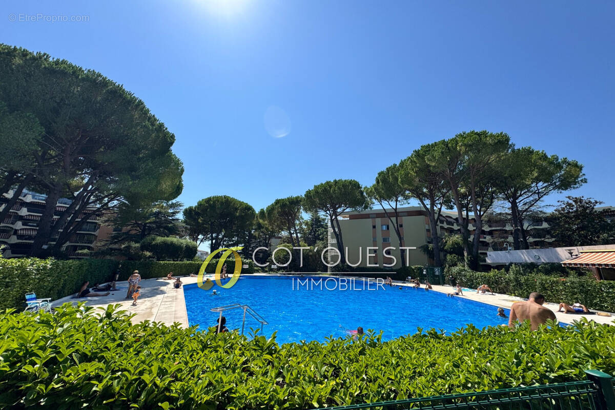 Appartement à MANDELIEU-LA-NAPOULE