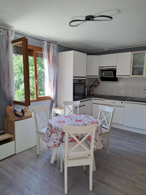 Appartement à BRIDES-LES-BAINS