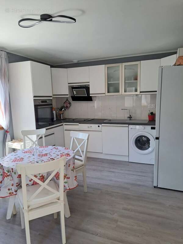 Appartement à BRIDES-LES-BAINS