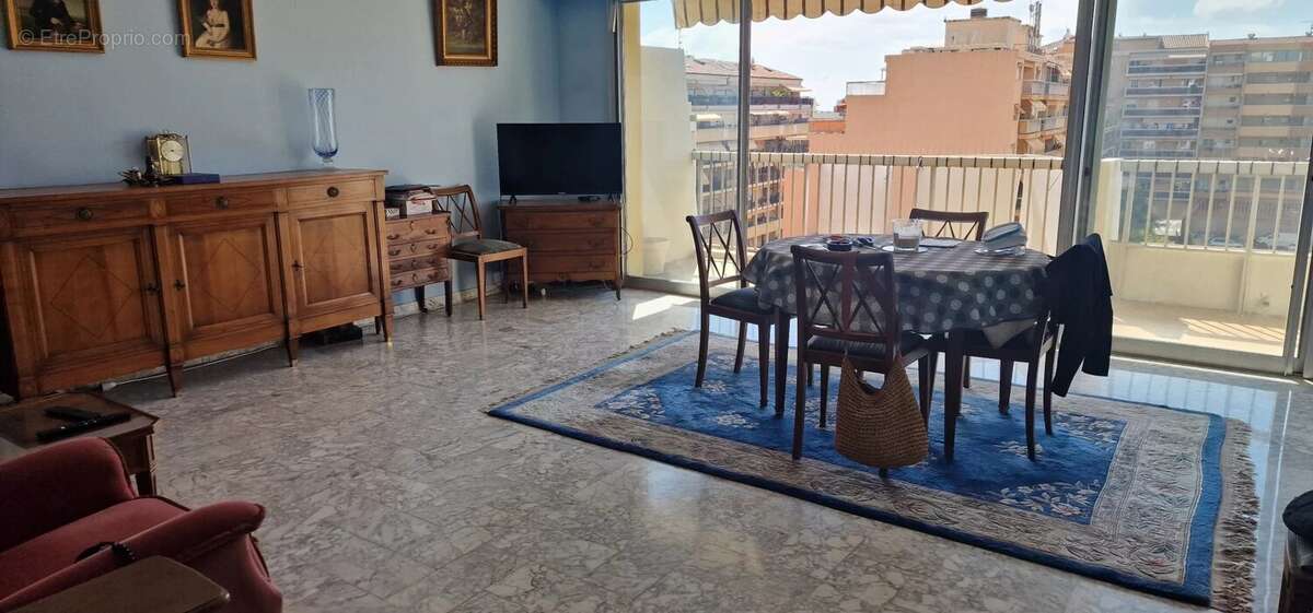 Appartement à MENTON