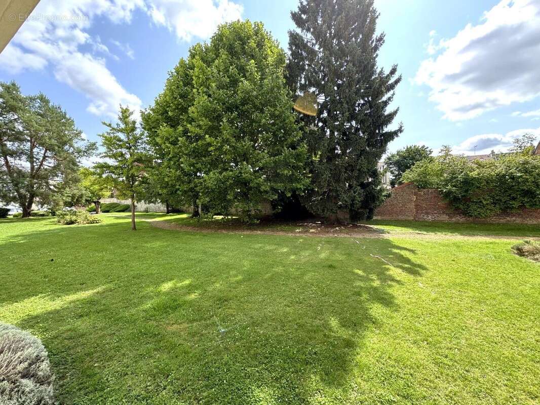 Appartement à COMPIEGNE