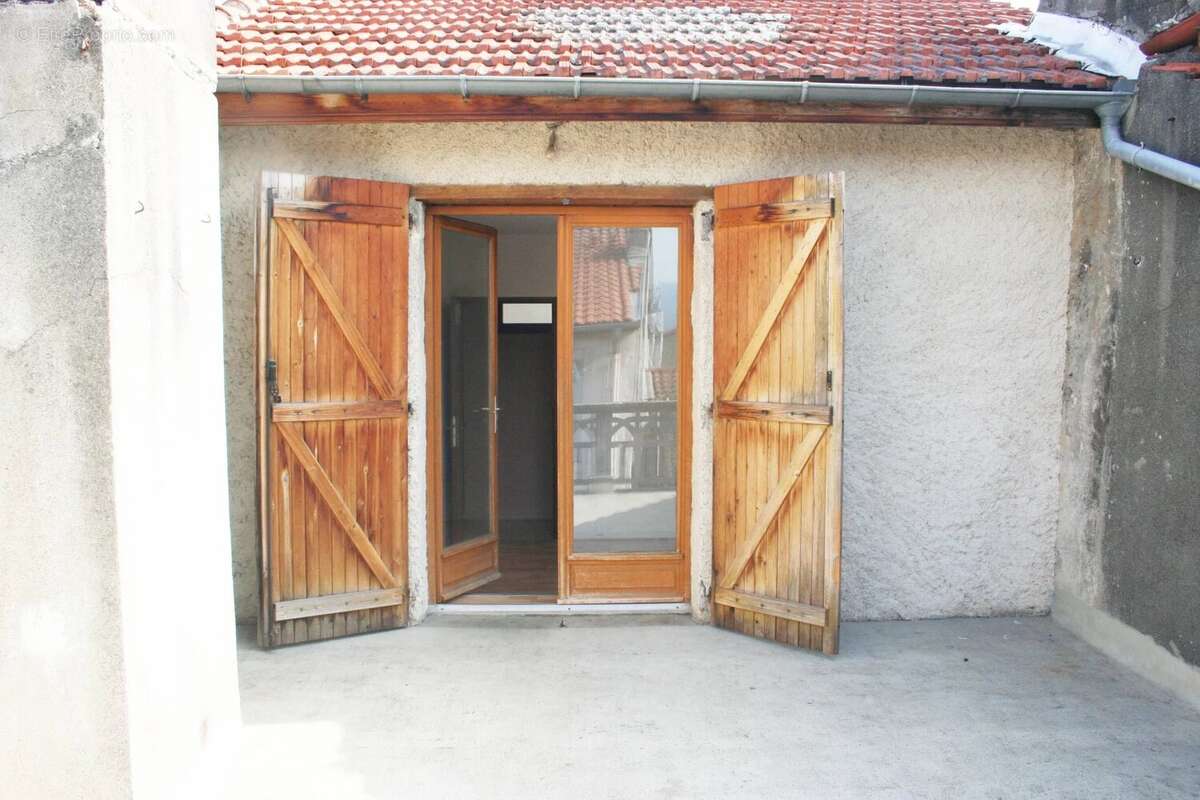 Appartement à MONTREJEAU