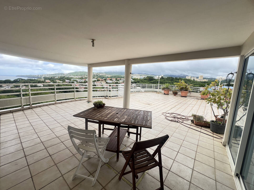 n°1 - Appartement à SCHOELCHER