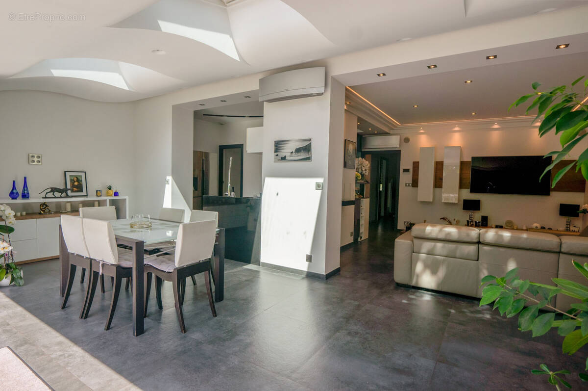 Maison à MAISONS-ALFORT