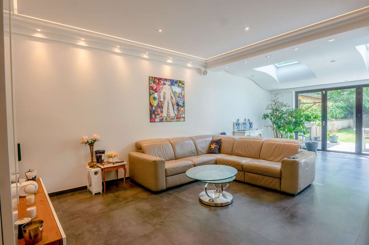 Maison à MAISONS-ALFORT