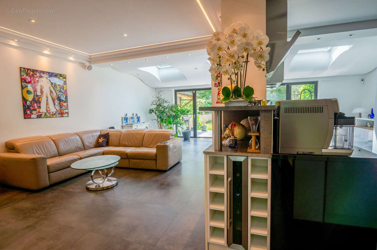 Maison à MAISONS-ALFORT