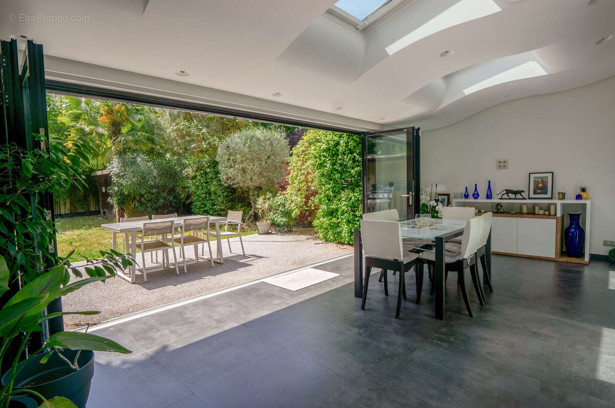 Maison à MAISONS-ALFORT