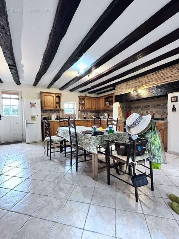 b83ddeae-a8f4-4d98-bd17-39454434c885.jpeg - Maison à SAINT-FELIX-DE-REILLAC-ET-MORTEMART