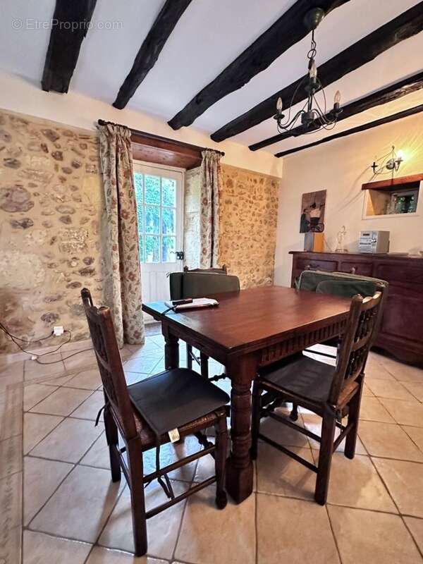 bdf4a98f-74bc-4b70-bdc3-d179c09655c3.jpeg - Maison à SAINT-FELIX-DE-REILLAC-ET-MORTEMART