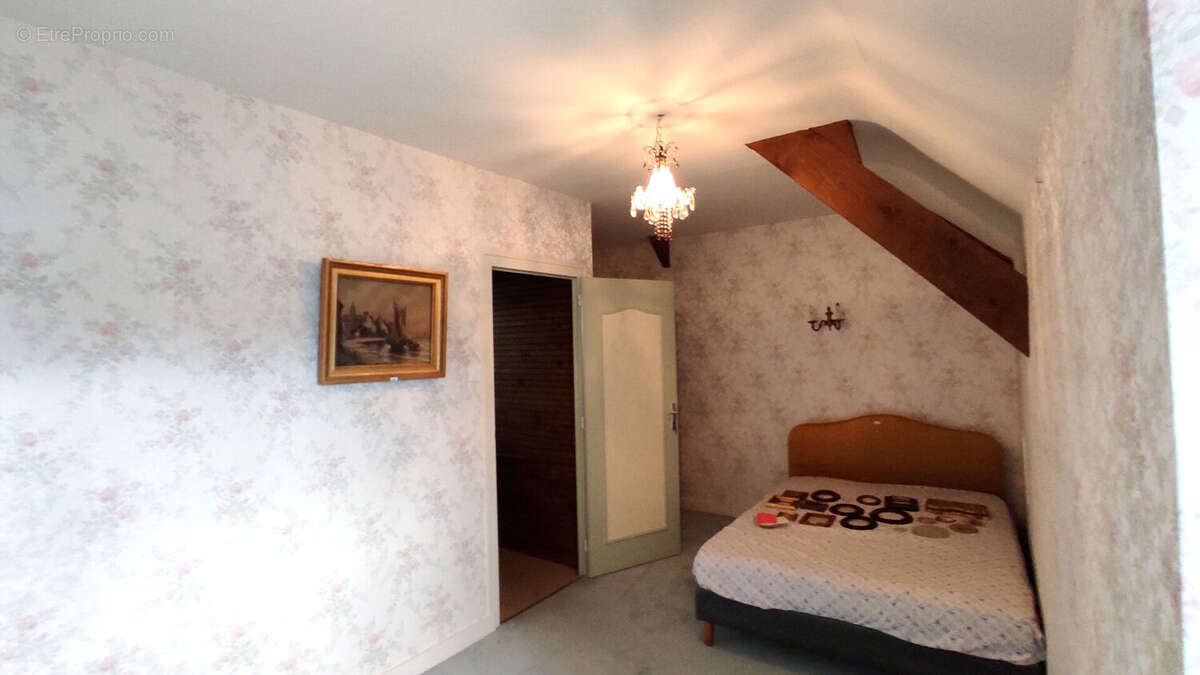 Maison à CHATELLERAULT