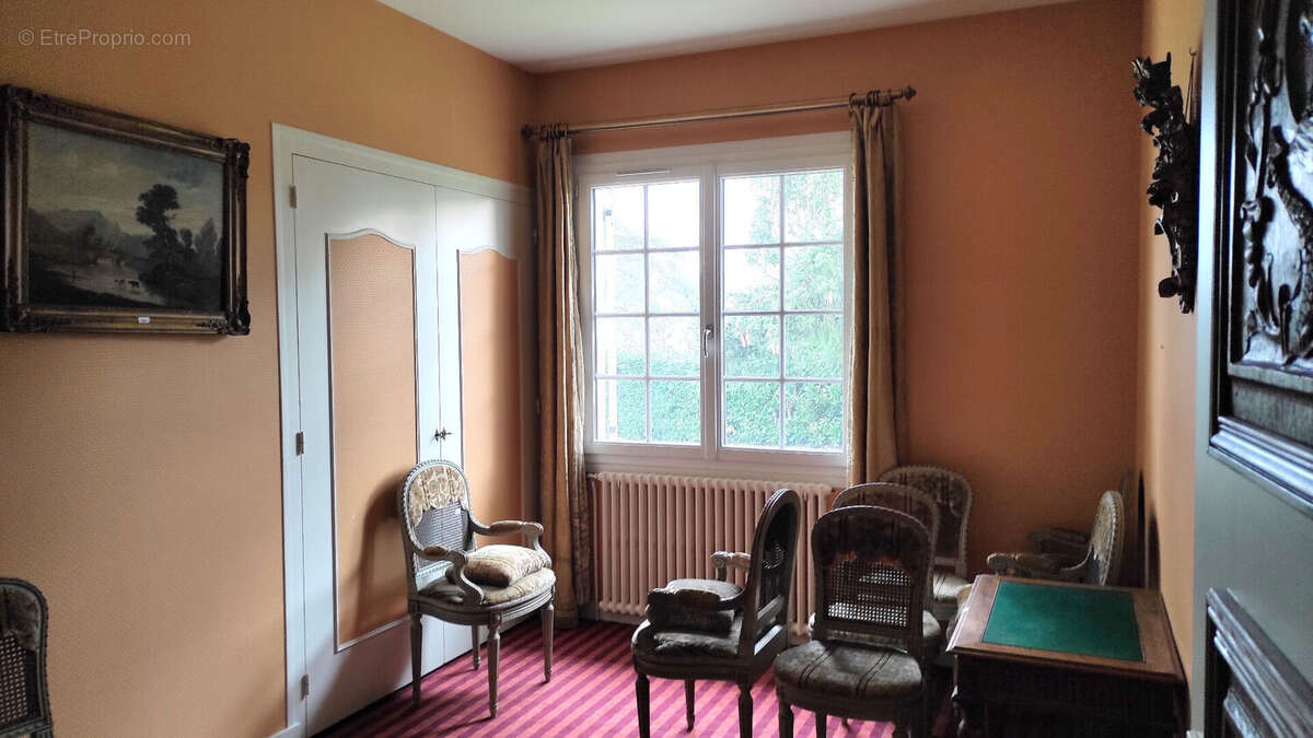 Maison à CHATELLERAULT