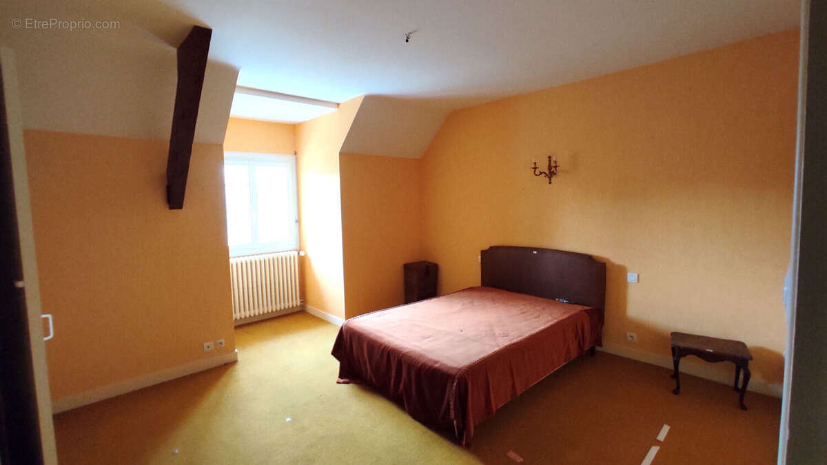 Maison à CHATELLERAULT