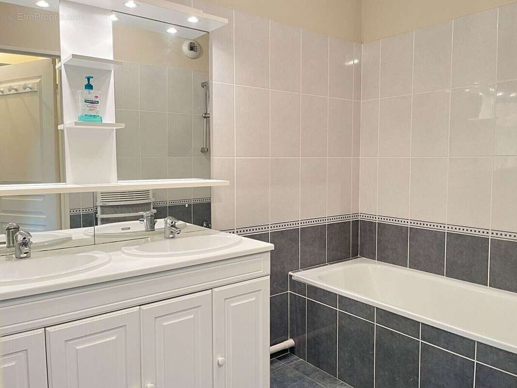 Appartement à CHATELLERAULT