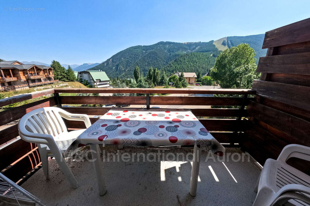 Appartement à SAINT-ETIENNE-DE-TINEE