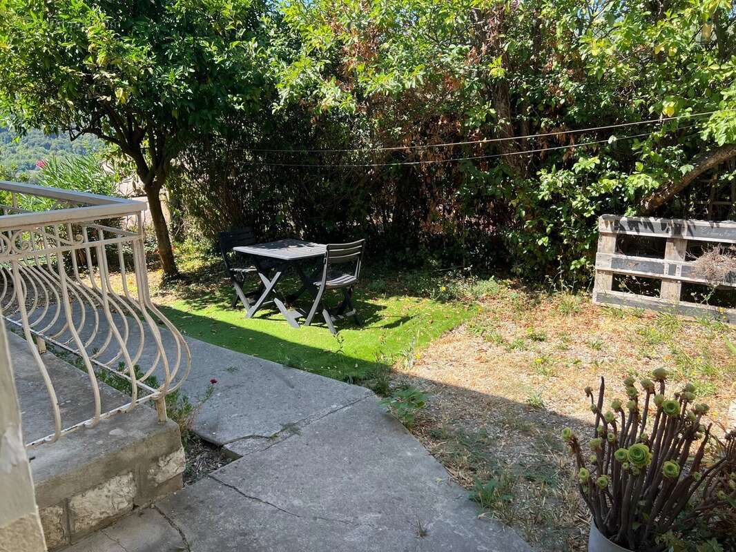 Maison à TOURRETTE-LEVENS