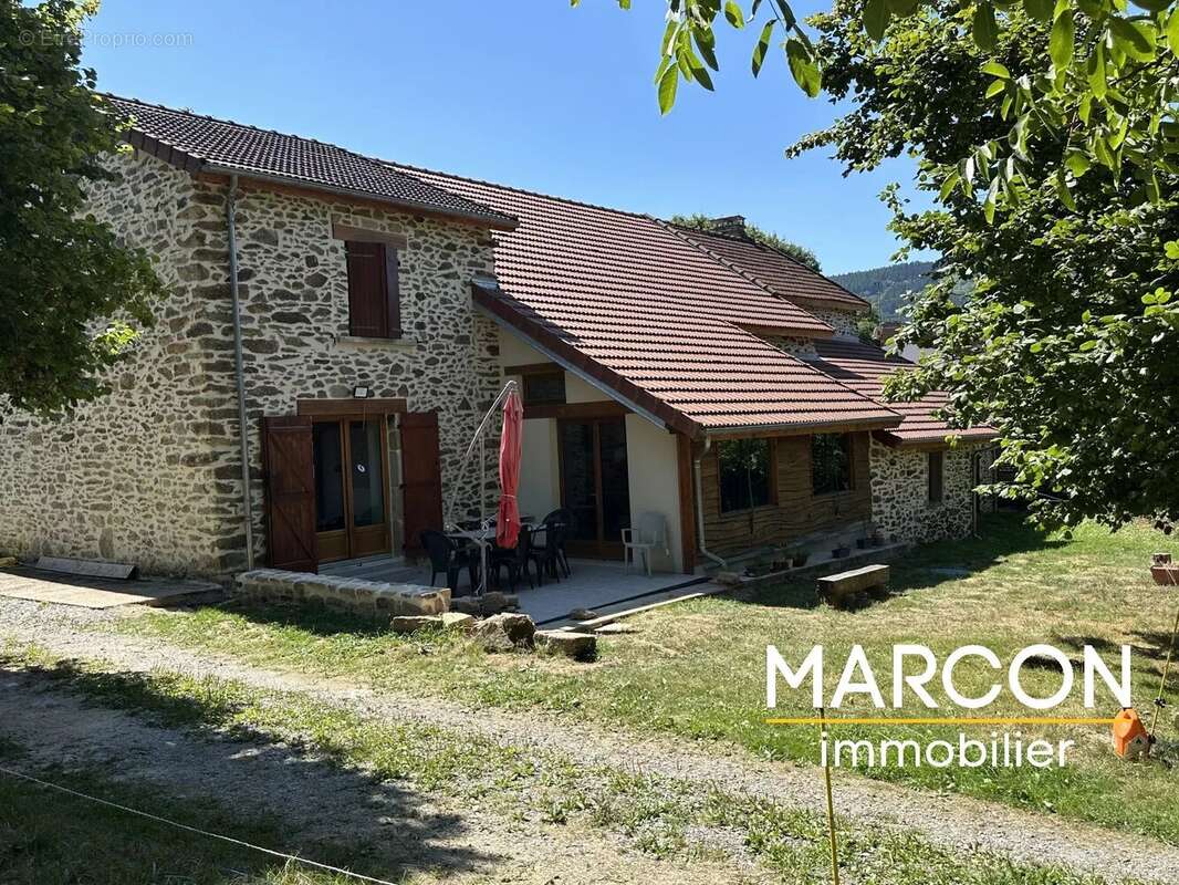 Maison à SAINT-SULPICE-LAURIERE