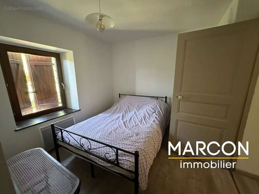 Maison à SAINT-SULPICE-LAURIERE