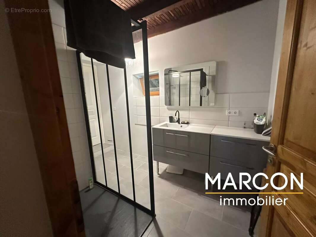 Maison à SAINT-SULPICE-LAURIERE