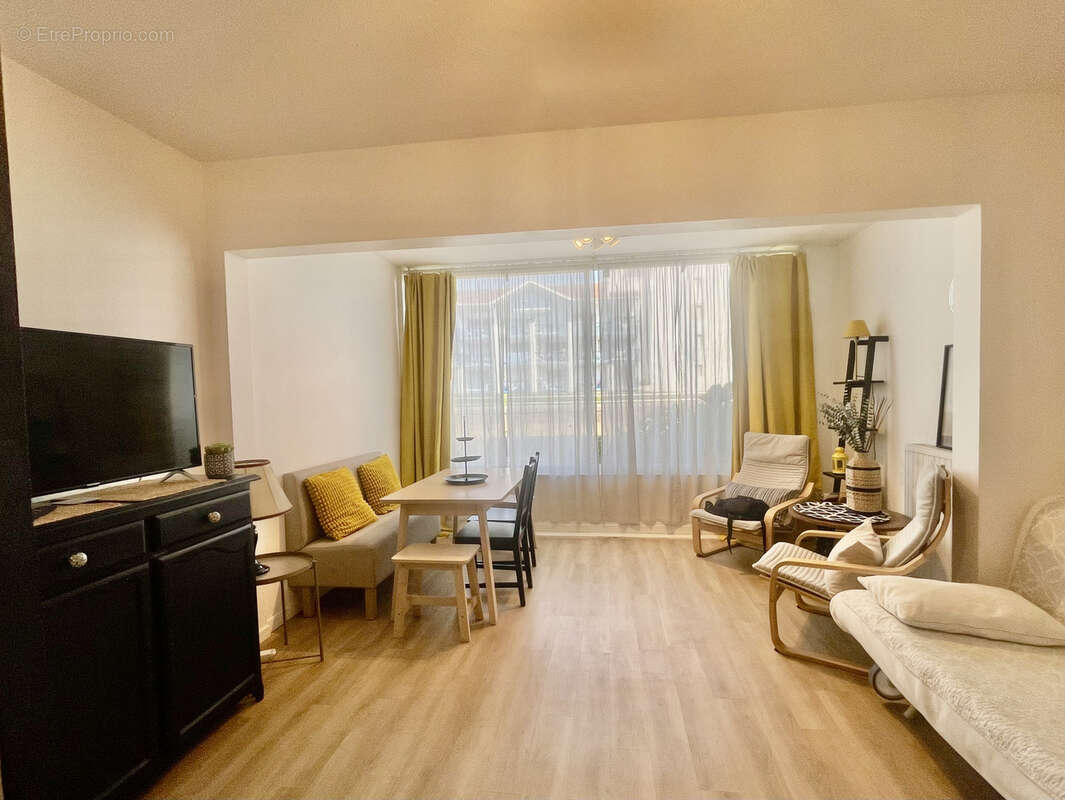 Appartement à CIBOURE