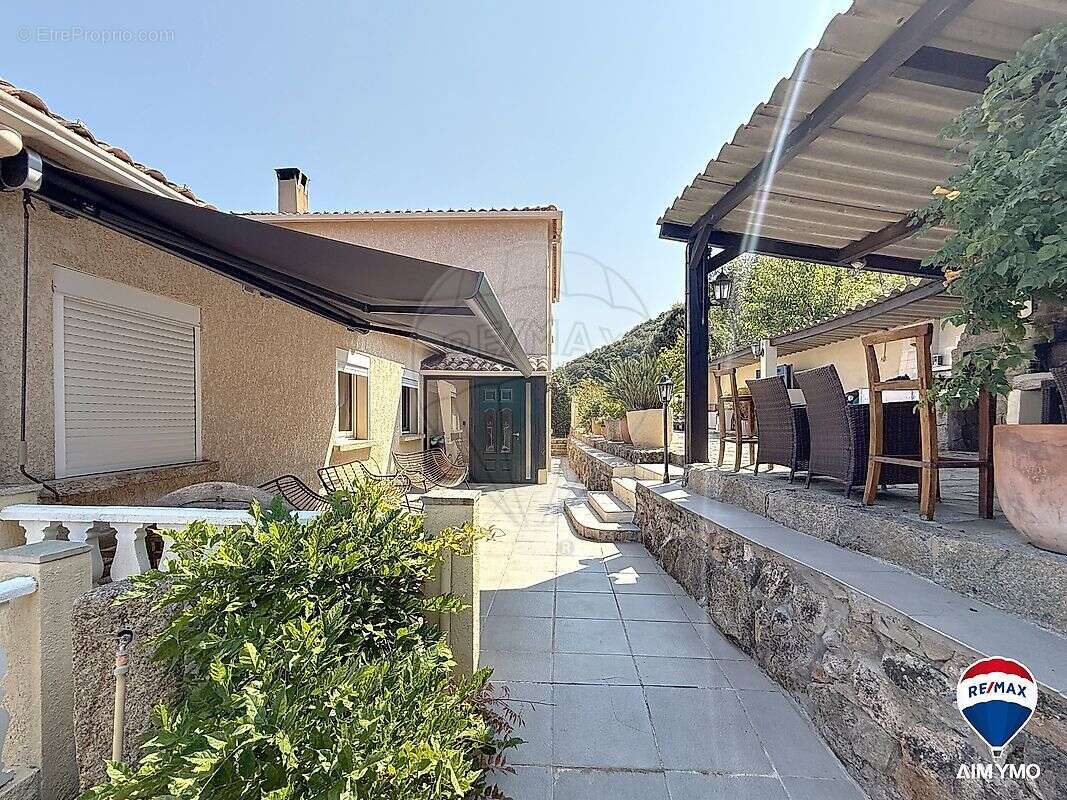 Maison à CALCATOGGIO