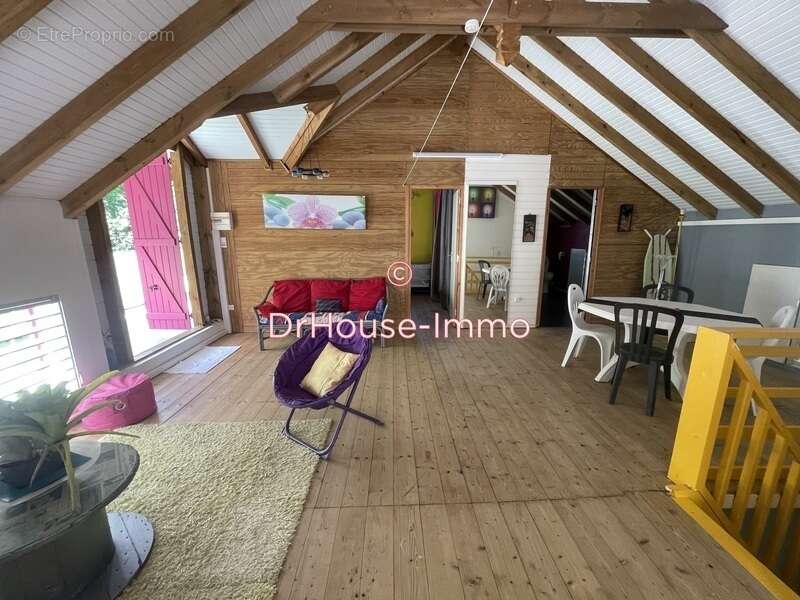 Maison à VIEUX-HABITANTS