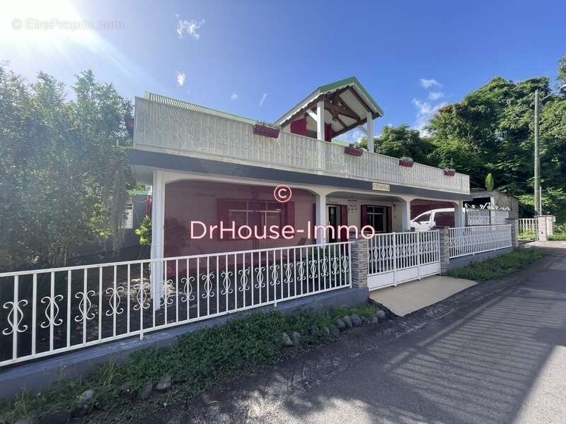 Maison à VIEUX-HABITANTS