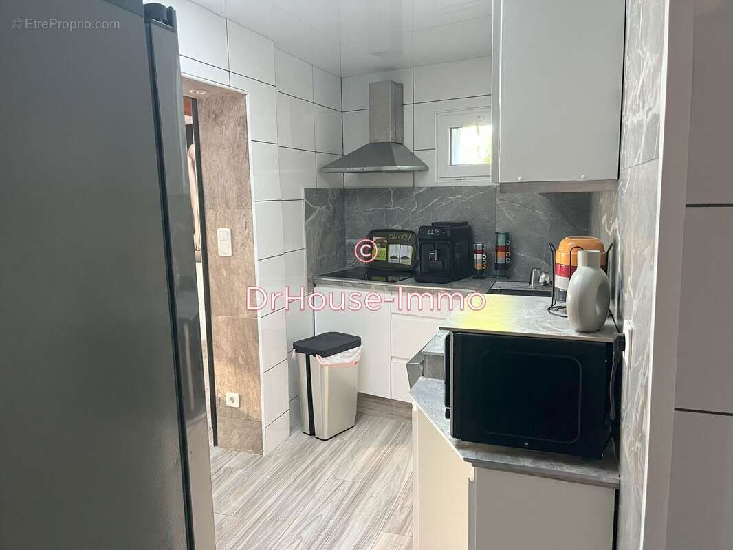 Autre à ESPONDEILHAN