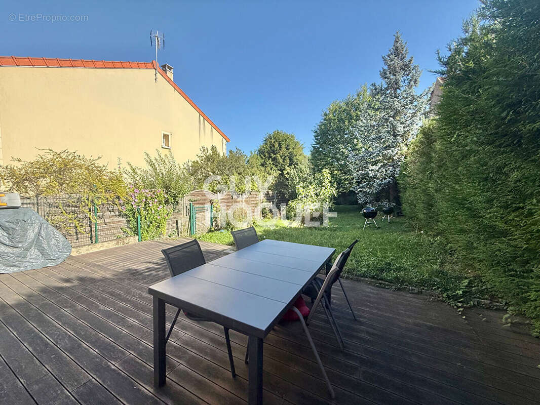 Maison à L&#039;HAY-LES-ROSES