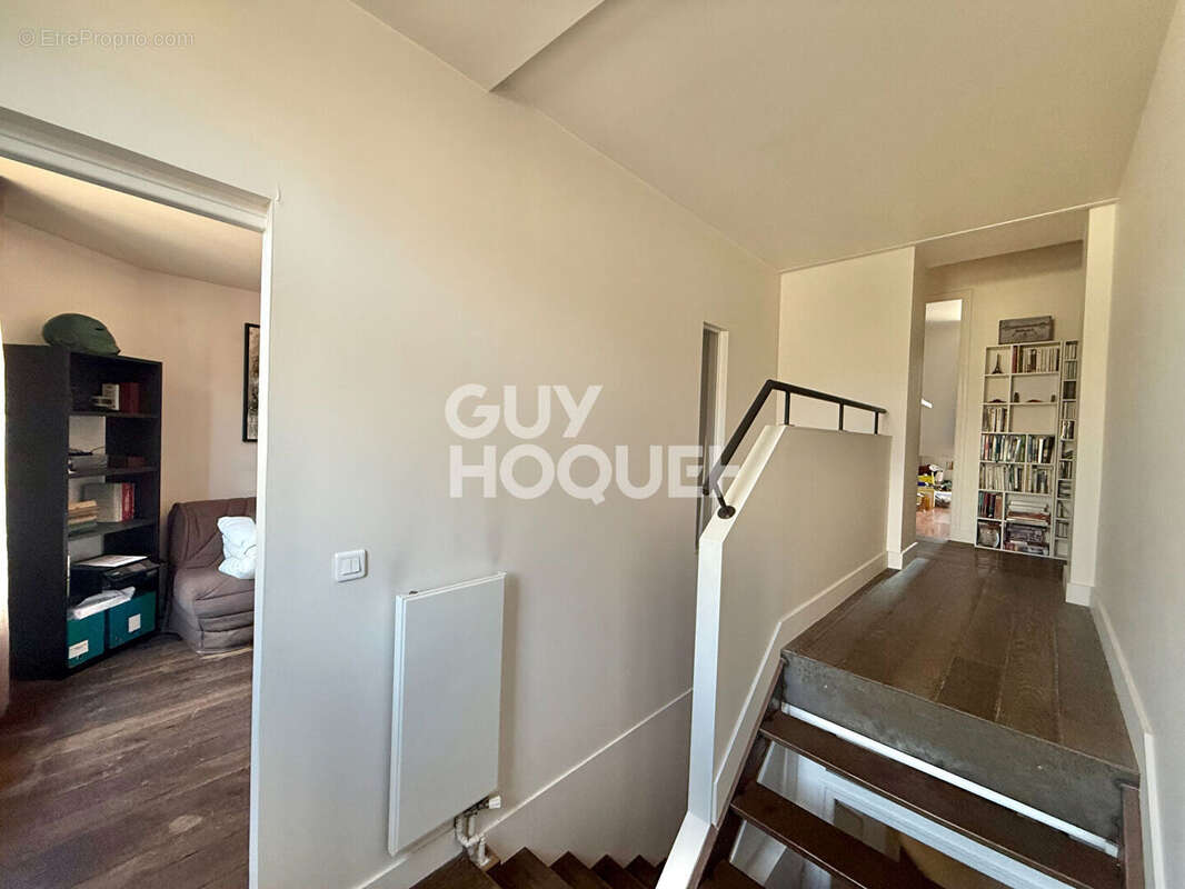 Maison à L&#039;HAY-LES-ROSES