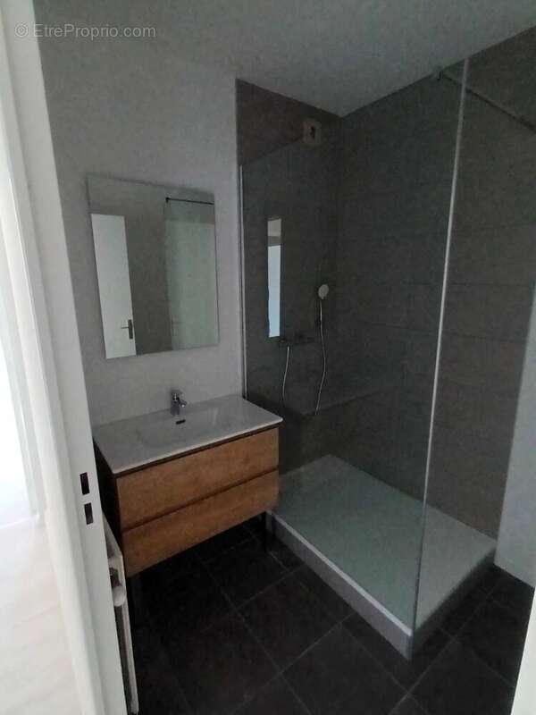 Appartement à MONTCEAU-LES-MINES