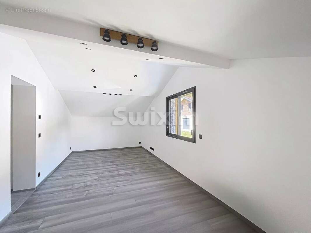 Maison à SALLANCHES