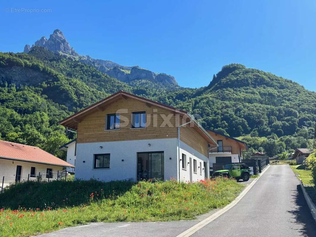 Maison à SALLANCHES