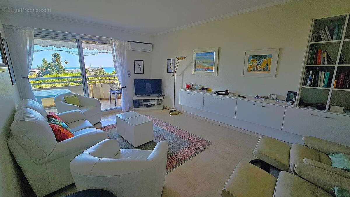 Appartement à CAGNES-SUR-MER