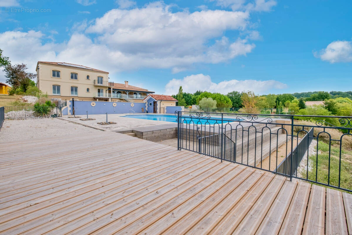 Maison à SAINTE-LIVRADE-SUR-LOT