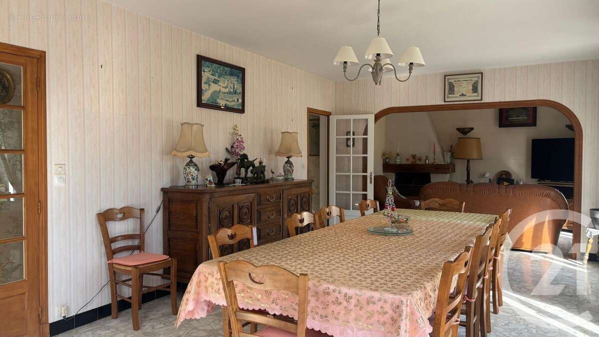 Maison à SOREL-MOUSSEL