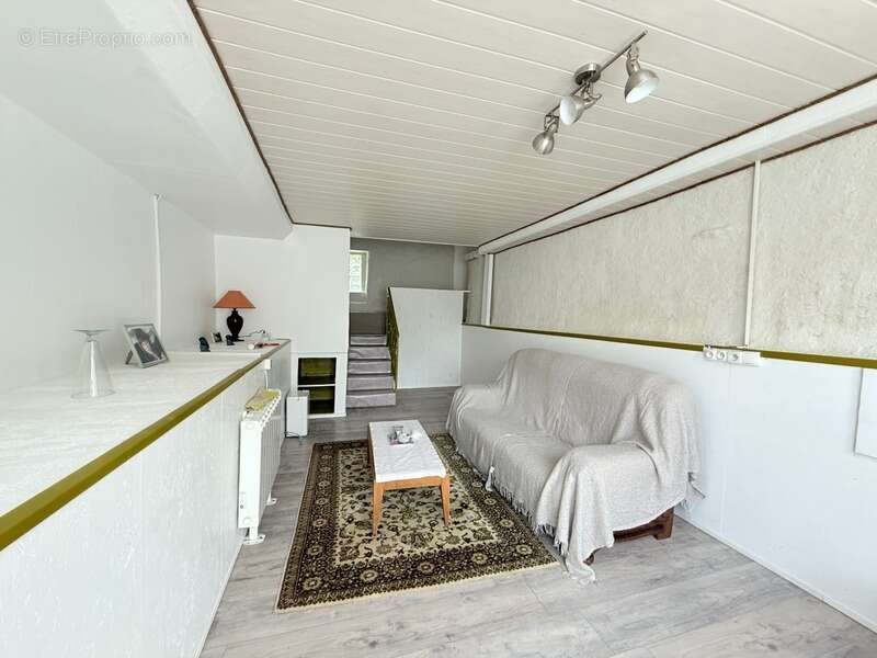 Maison à FRESSELINES