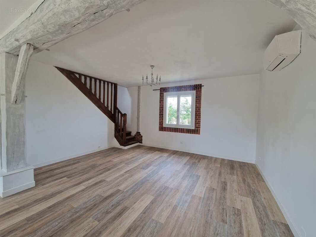 Maison à NONANCOURT