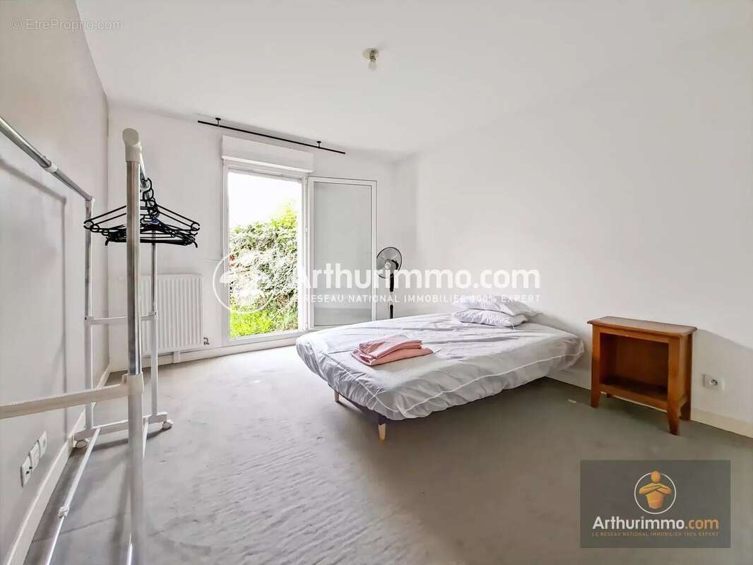 Appartement à SAINT-PIERRE-DU-PERRAY