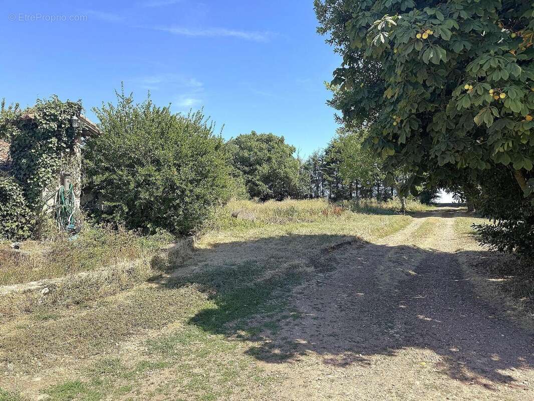   - Maison à MAUZE-THOUARSAIS